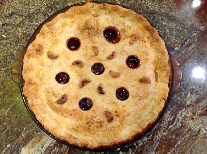 combo cherry pie with fancy vents